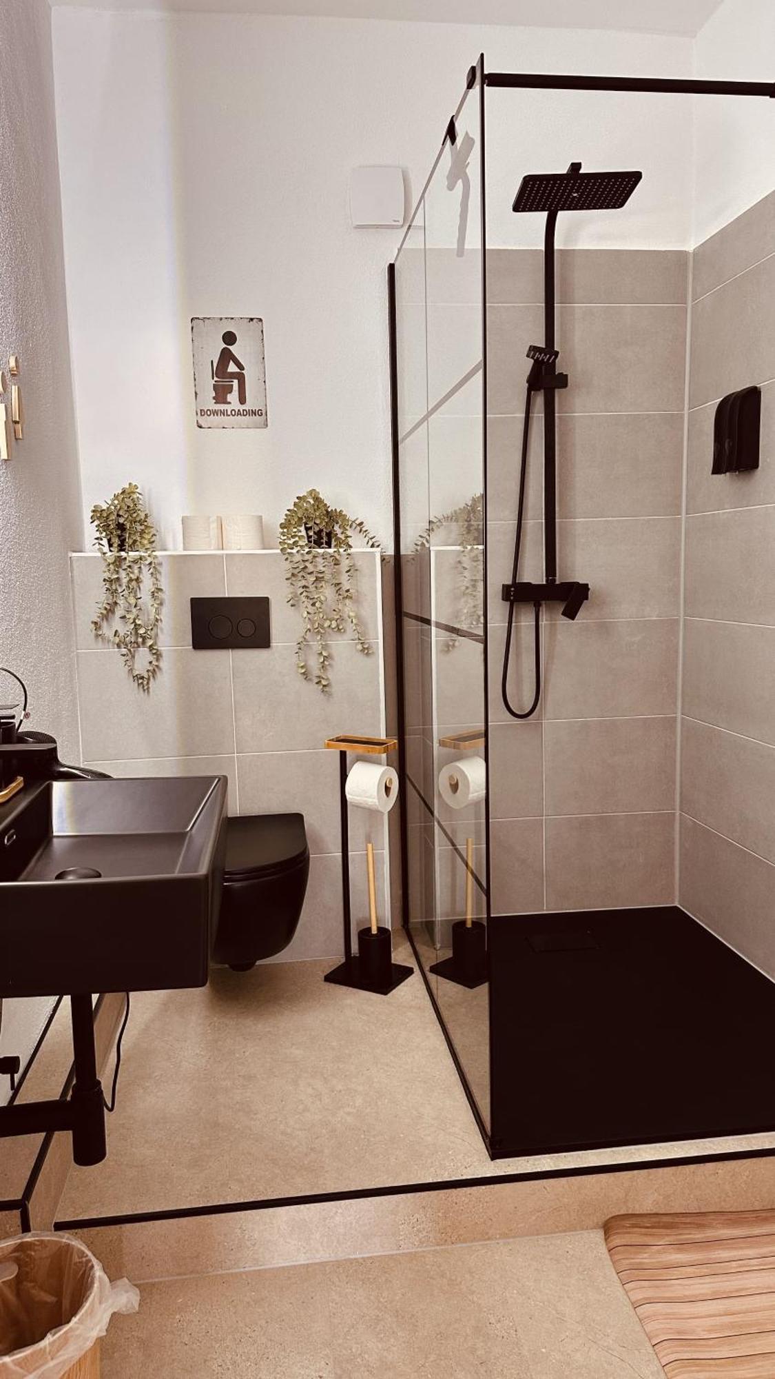 Apartment Mit Netflix - Parken - Kueche - Bad Weiden in der Oberpfalz Extérieur photo